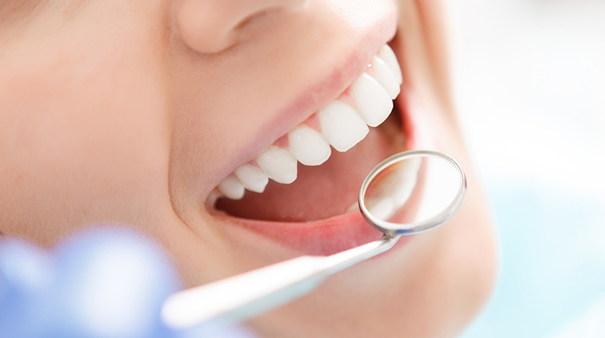 Giornata della salute orale: 10 consigli per denti sani